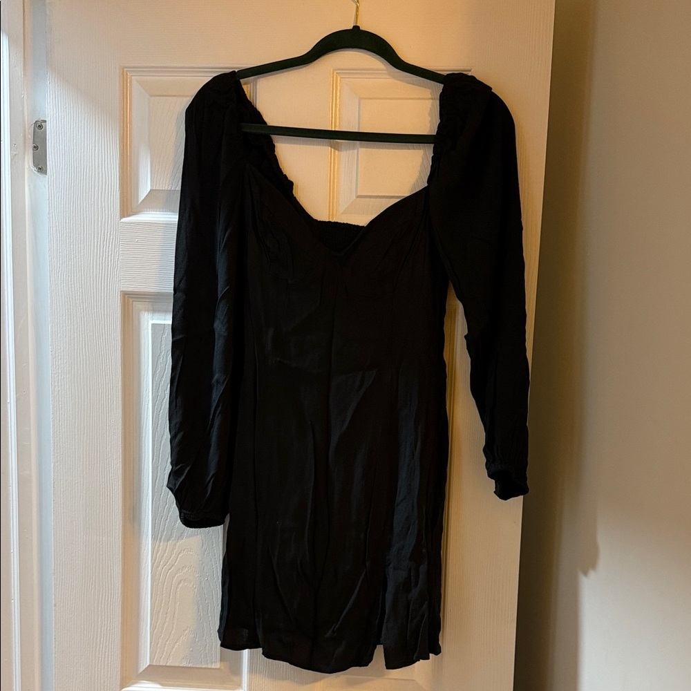 Wilfred Black Long Sleeve Dress